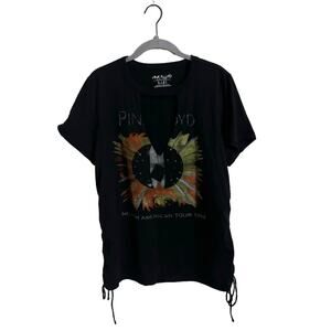 Pink‎ Floyd V-Neck Cutout Band Tee 1X